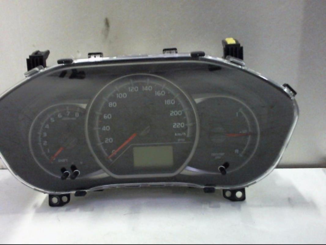 Compteur TOYOTA YARIS 3 PHASE 2 Essence - 1