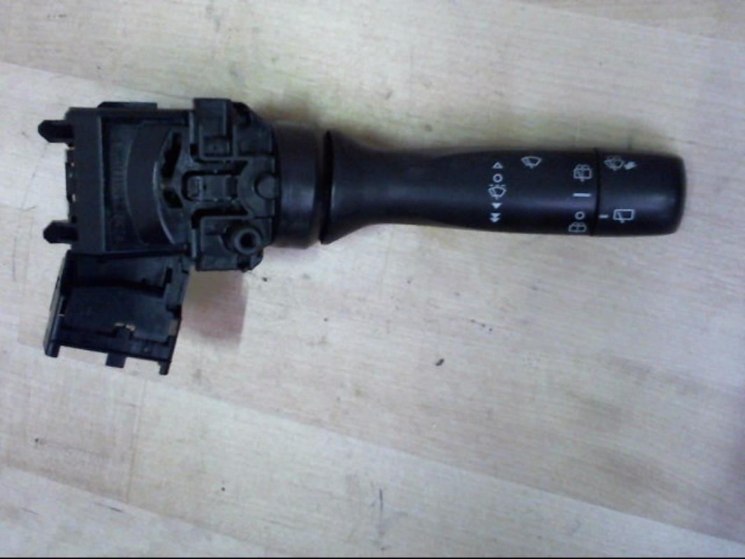Commodo d'essuie glaces TOYOTA YARIS 2 PHASE 2 Diesel - 1