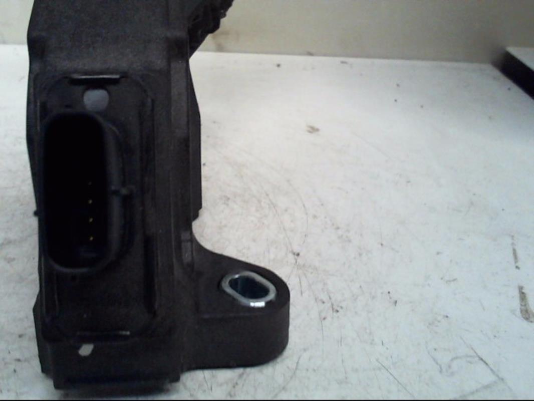Pedale d'accelerateur TOYOTA YARIS 3 PHASE 1 Essence - 1