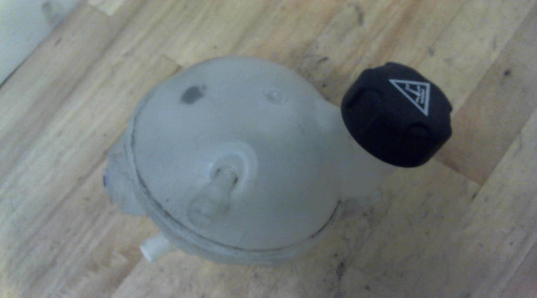 Vase d'expansion CITROEN C4 2 PHASE 2 Diesel - 1