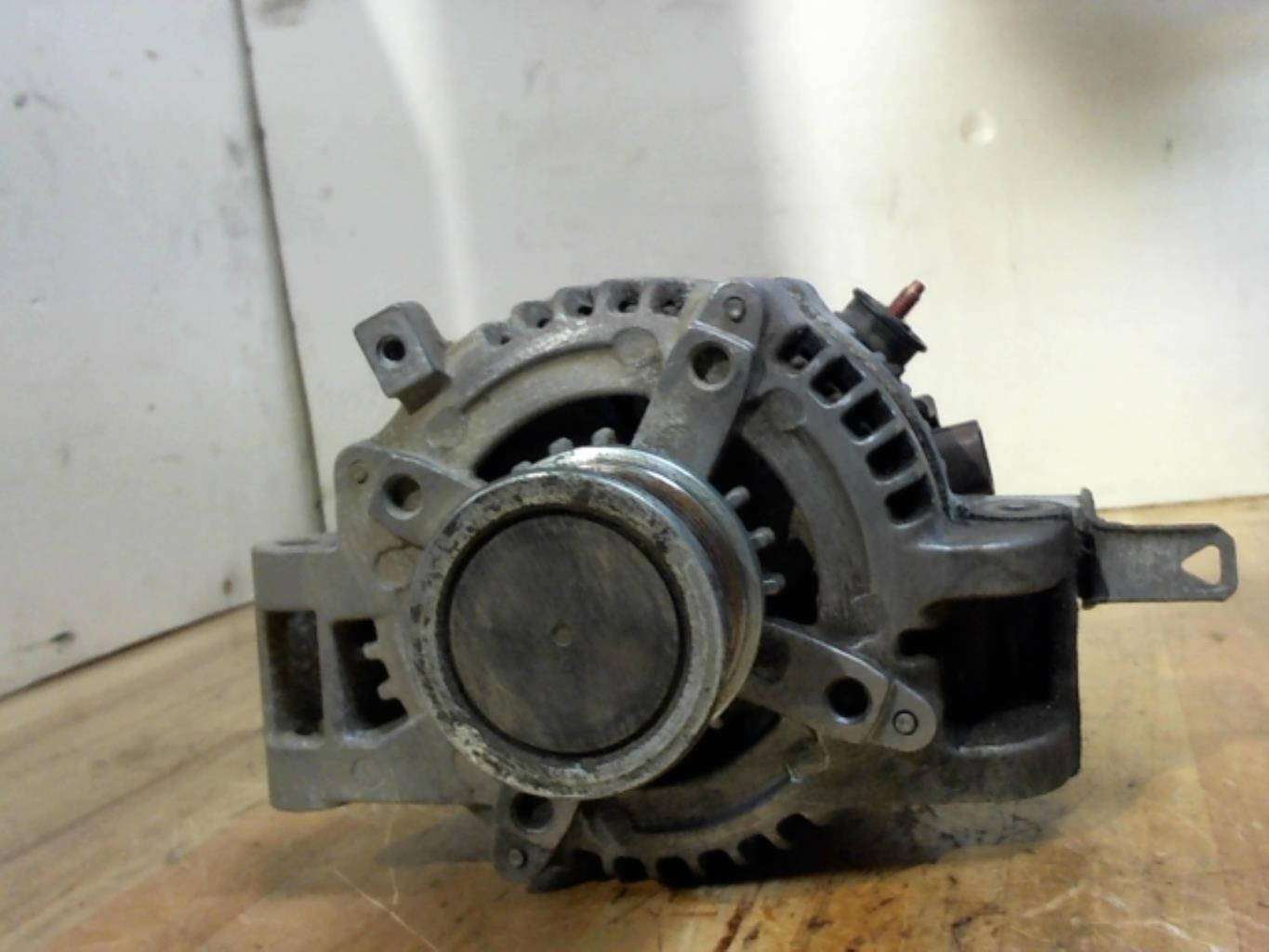 Alternateur TOYOTA RAV4 3 Diesel - 1