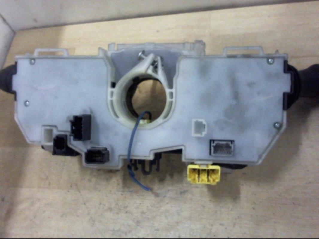 Commodo phare RENAULT MEGANE 3 PHASE 1 Diesel - 1