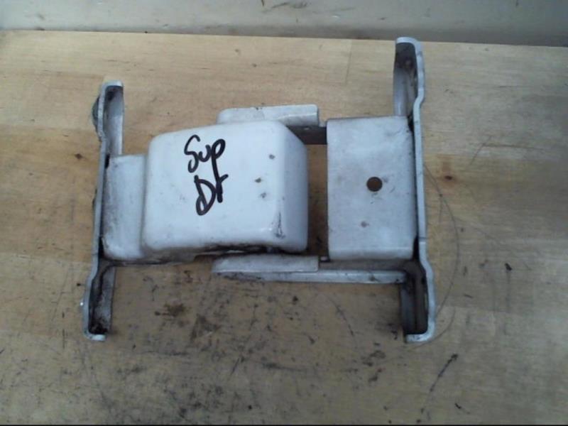 Charniere de porte de coffre droit RENAULT TRAFIC 2 PHASE 1 Diesel - 1