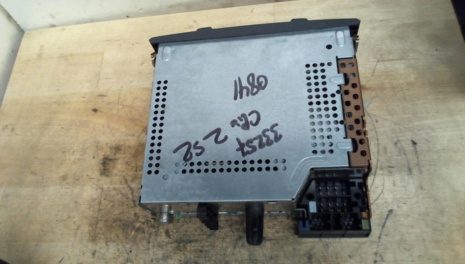 Autoradio d'origine RENAULT CLIO 2 PHASE 2 Essence - 1
