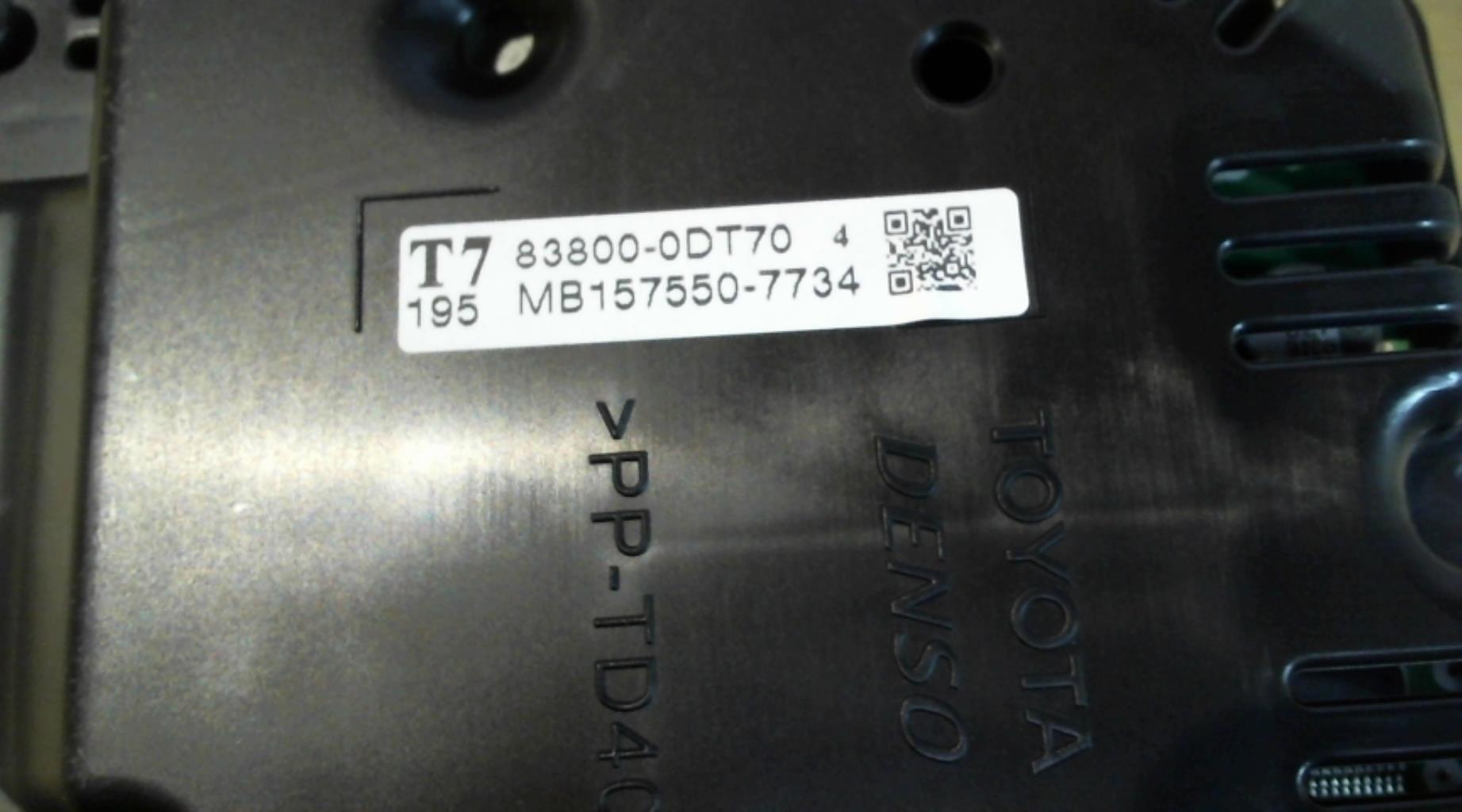 Compteur TOYOTA YARIS 3 PHASE 1 Essence/Hybride - 1