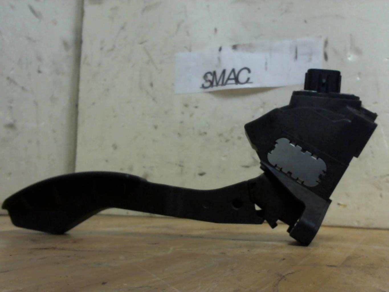 Pedale d'accelerateur TOYOTA AURIS 1 PHASE 2 Essence/Hybride - 1