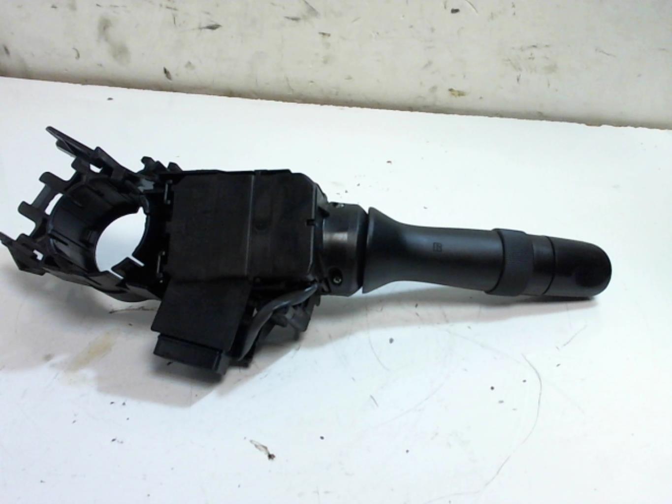 Commodo phare TOYOTA RAV4 3 Diesel - 1