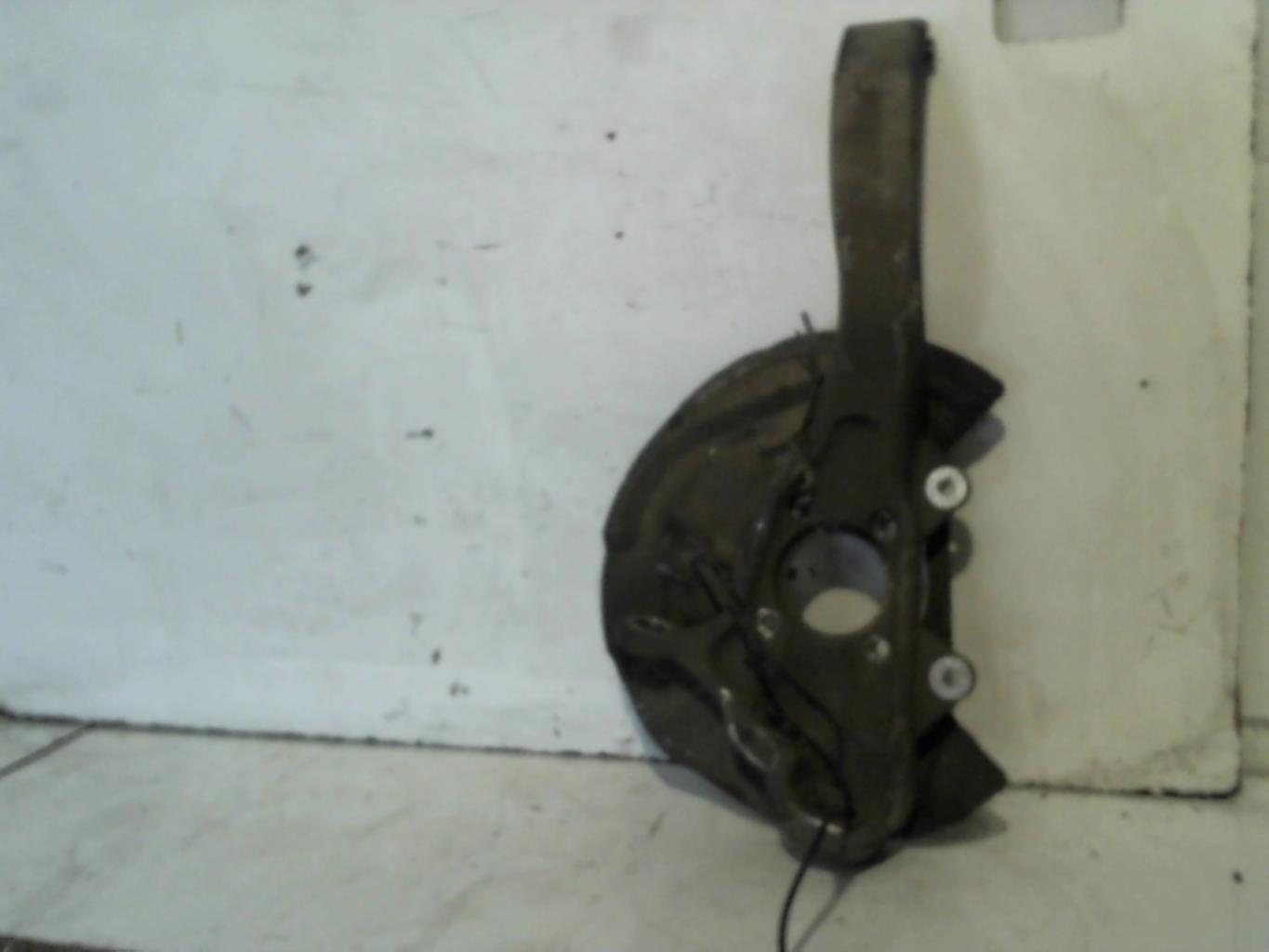 Fusee avant droit BMW X5 E70 PHASE 1 Diesel - 1
