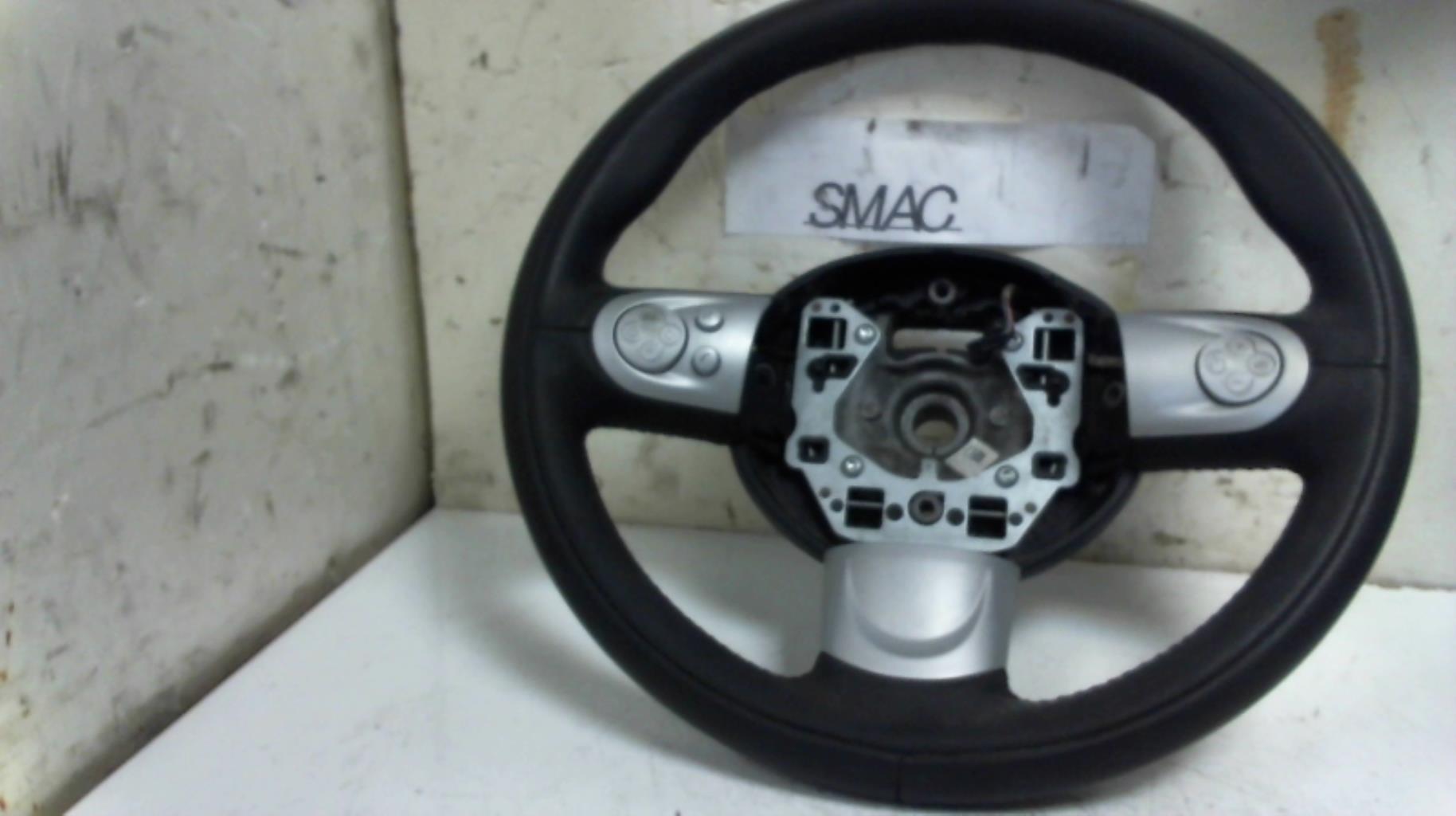 Volant MINI MINI 2 R56 PHASE 1 Diesel - 1