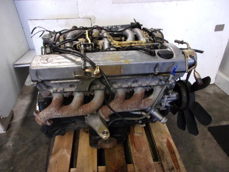 Moteur MERCEDES CLASSE E 124  - 1