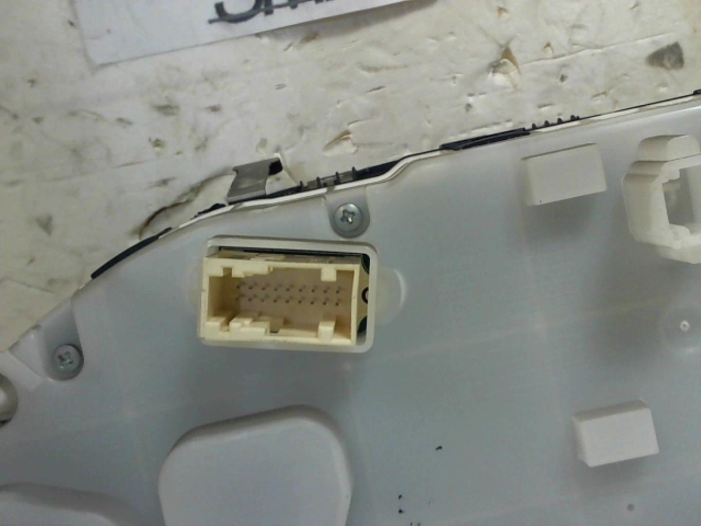 Compteur PEUGEOT 208 1 PHASE 1 Essence - 1