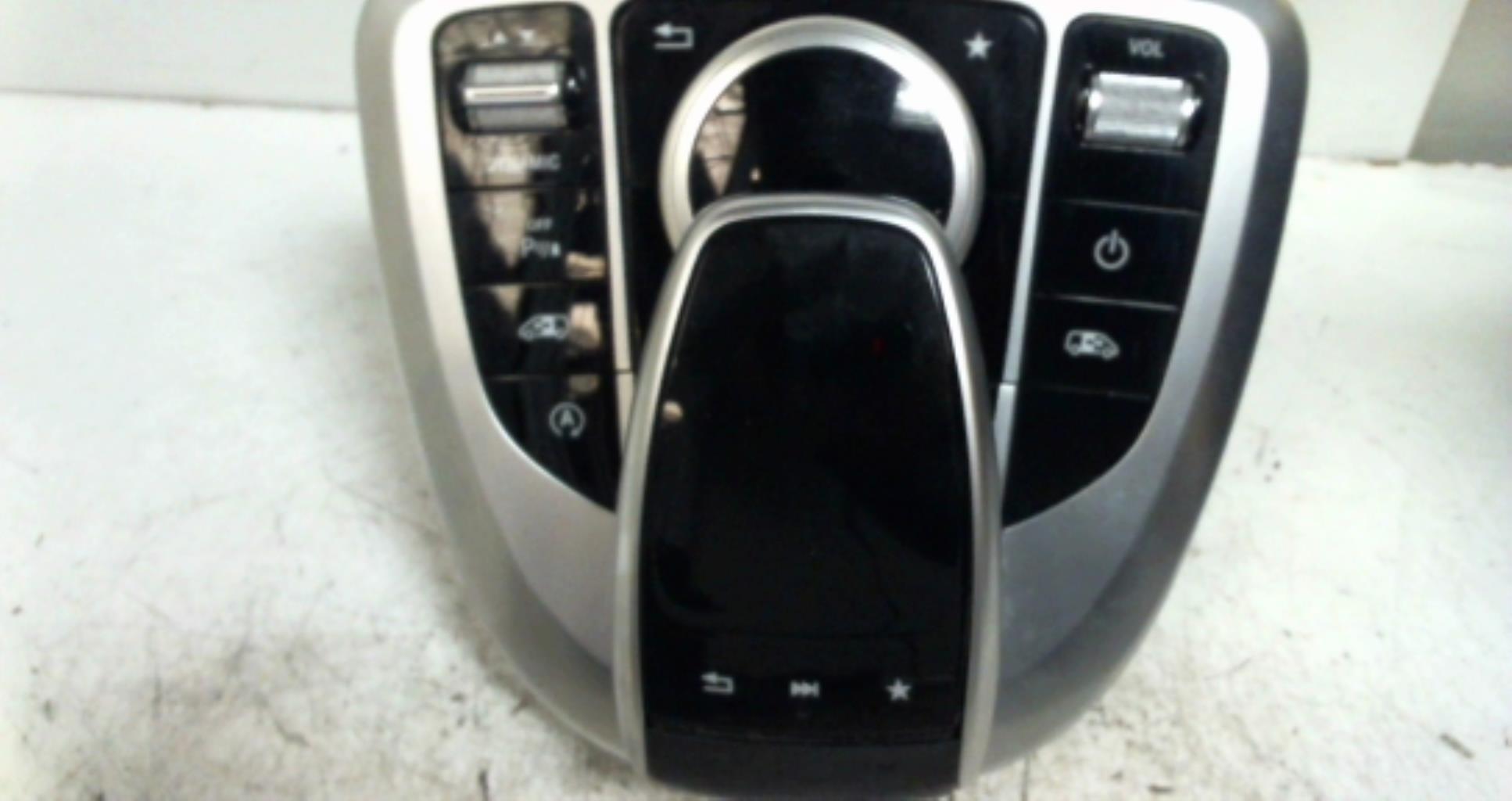 Commande GPS MERCEDES CLASSE V VITO 447 PHASE 2 Diesel - 1