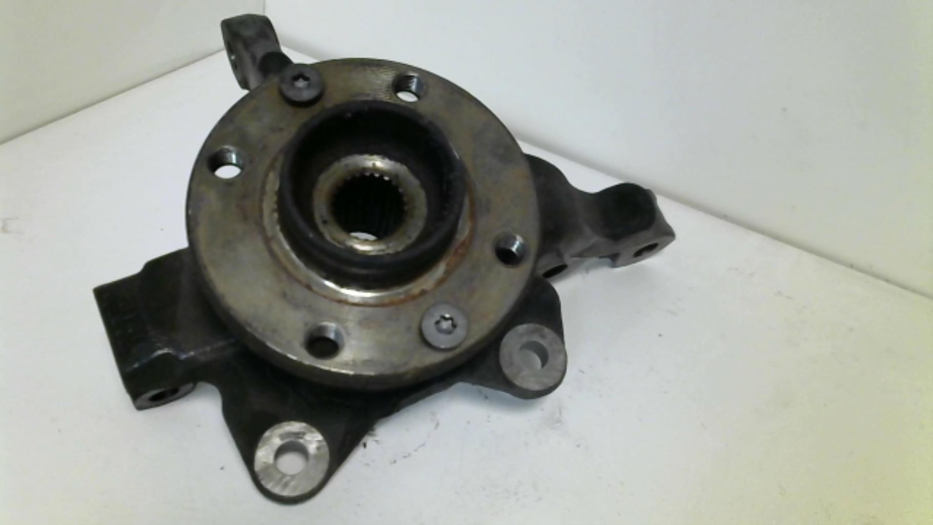 Moyeu avant droit RENAULT KANGOO 2 PHASE 1 Diesel - 1