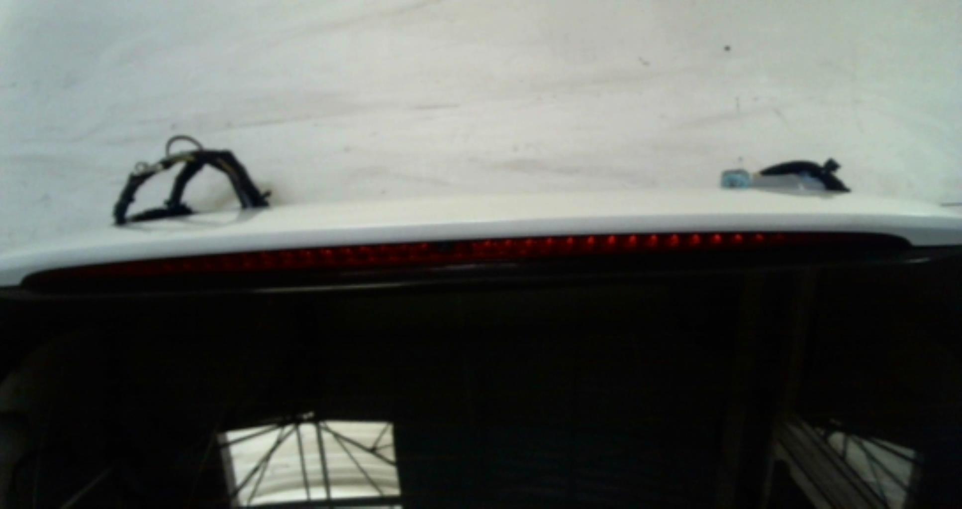 Feu arriere stop central MERCEDES CLASSE E 212 PHASE 2 BREAK Diesel - 1