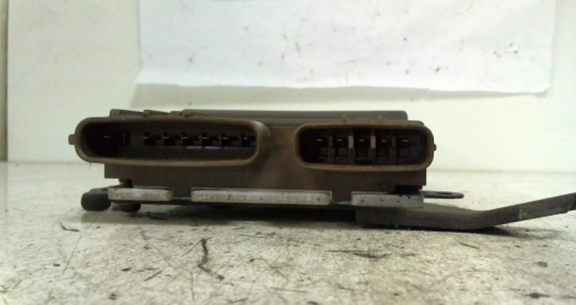 Calculateur TOYOTA RAV4 2 PHASE 1 Diesel - 1
