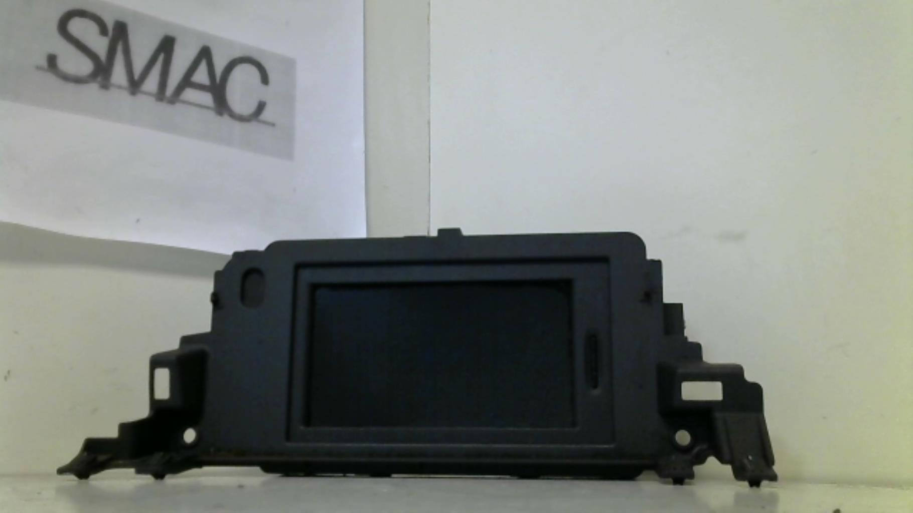 Ecran GPS RENAULT LAGUNA 3 PHASE 1 BREAK Diesel - 1