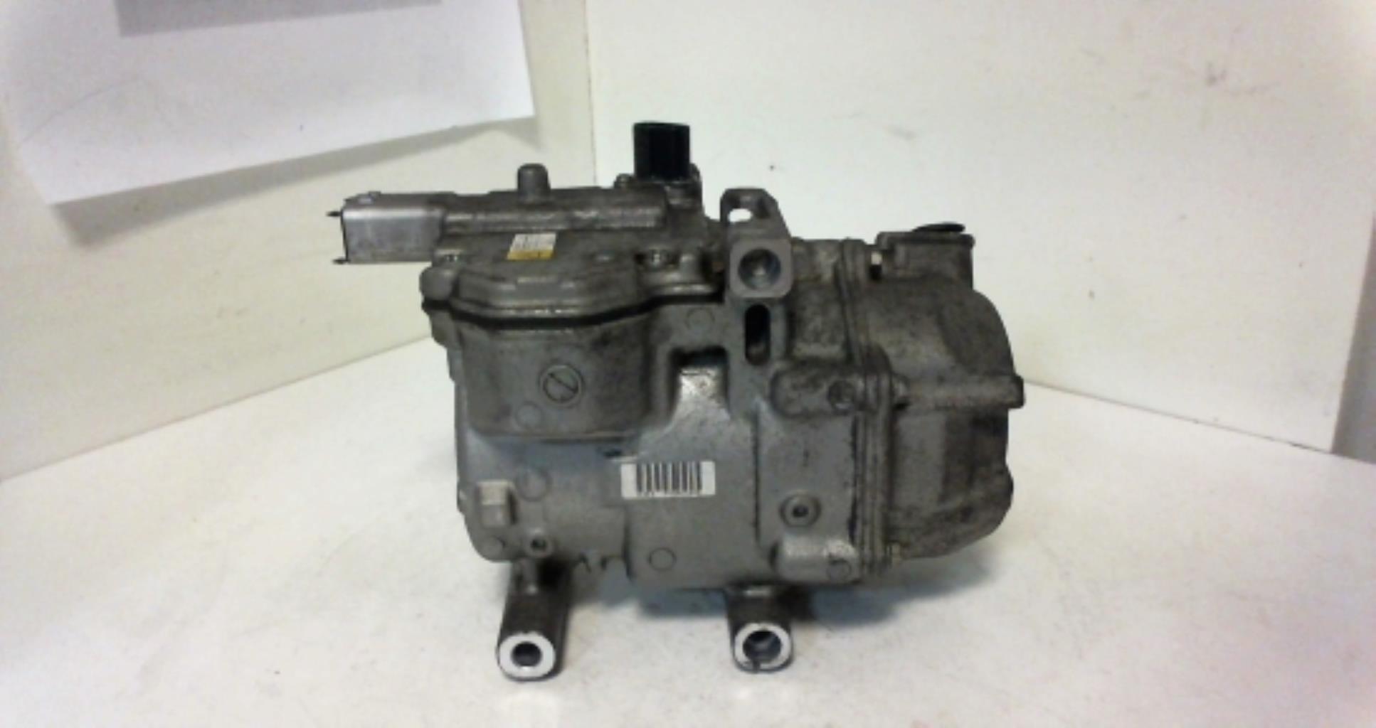 Compresseur clim TOYOTA YARIS 3 PHASE 2 Essence/Hybride - 1
