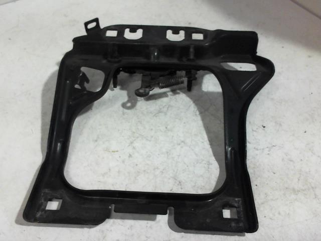 Serrure de capot PEUGEOT 2008 1 PHASE 1 Diesel - 1