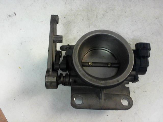 Boitier papillon RENAULT CLIO 2 PHASE 1 Essence - 1