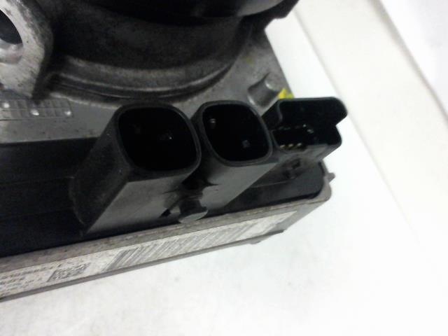 Pompe de direction PEUGEOT 508 1 PHASE 2 Diesel - 1