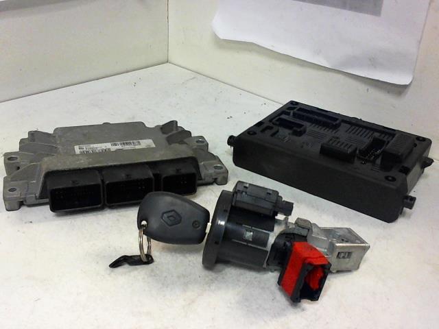 Calculateur moteur RENAULT CLIO 3 PHASE 2 Essence - 1