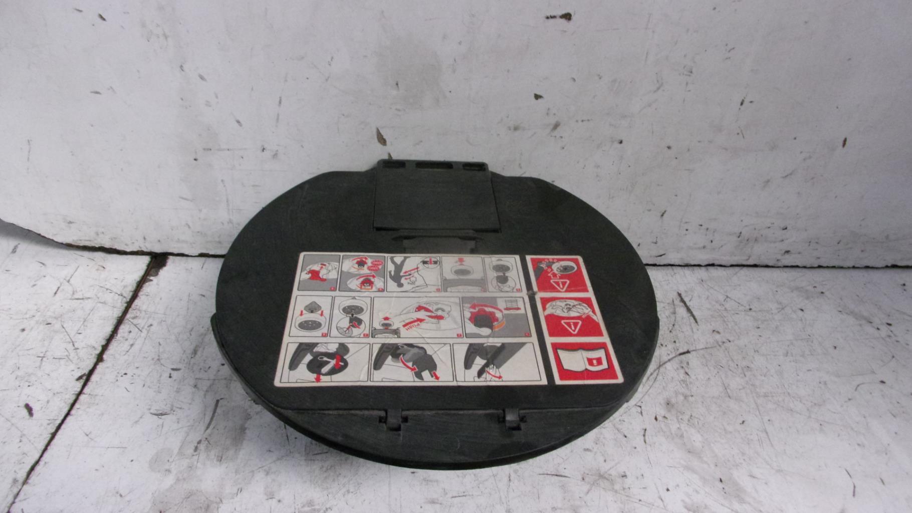Cric (Ensemble depannage) RENAULT CLIO 3 PHASE 2 Diesel - 1