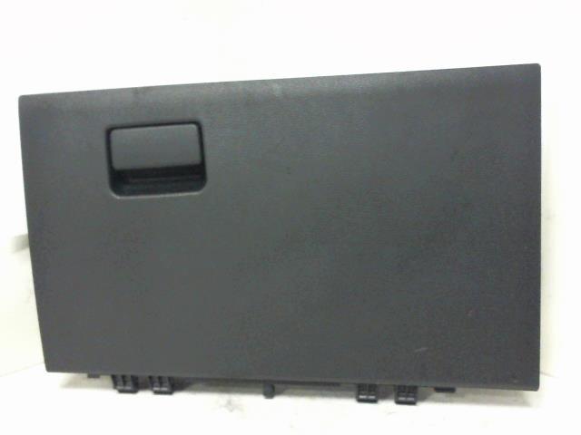 Boite a gants TOYOTA COROLLA E21 Essence/Hybride - 1