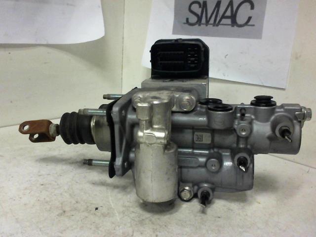 Maitre cylindre (freinage) TOYOTA COROLLA E21 BREAK Essence/Hybride - 1