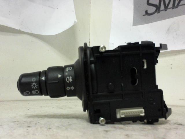 Commodo phare RENAULT MEGANE 2 PHASE 1 Diesel - 1