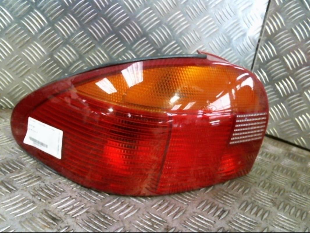 Fanale posteriore principale sinistro (luci) FORD MONDEO 1 PHASE 1 Diésel - 1