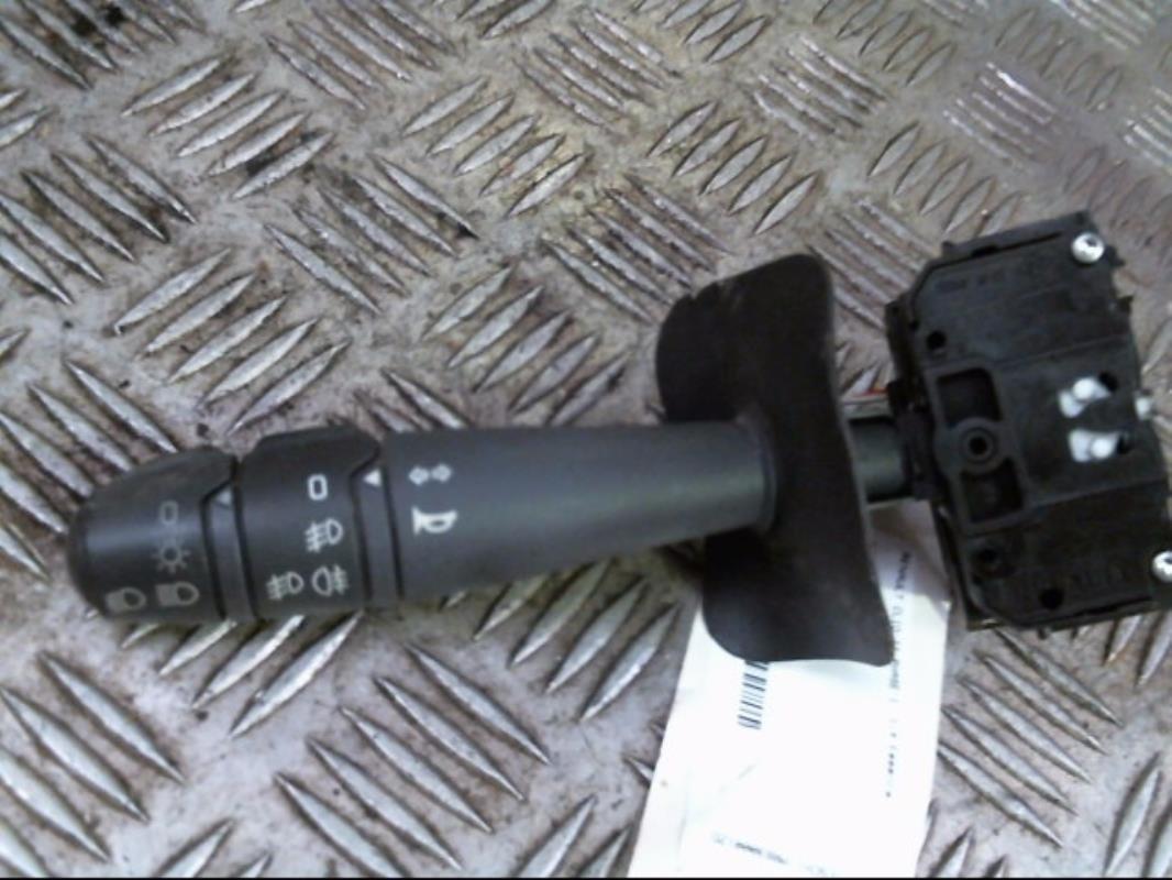 Commodo phare RENAULT CLIO 2 PHASE 1 Essence - 1