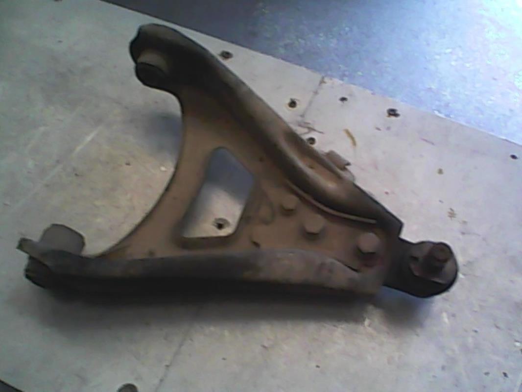 Triangle avant gauche RENAULT SUPER 5 Essence - 1