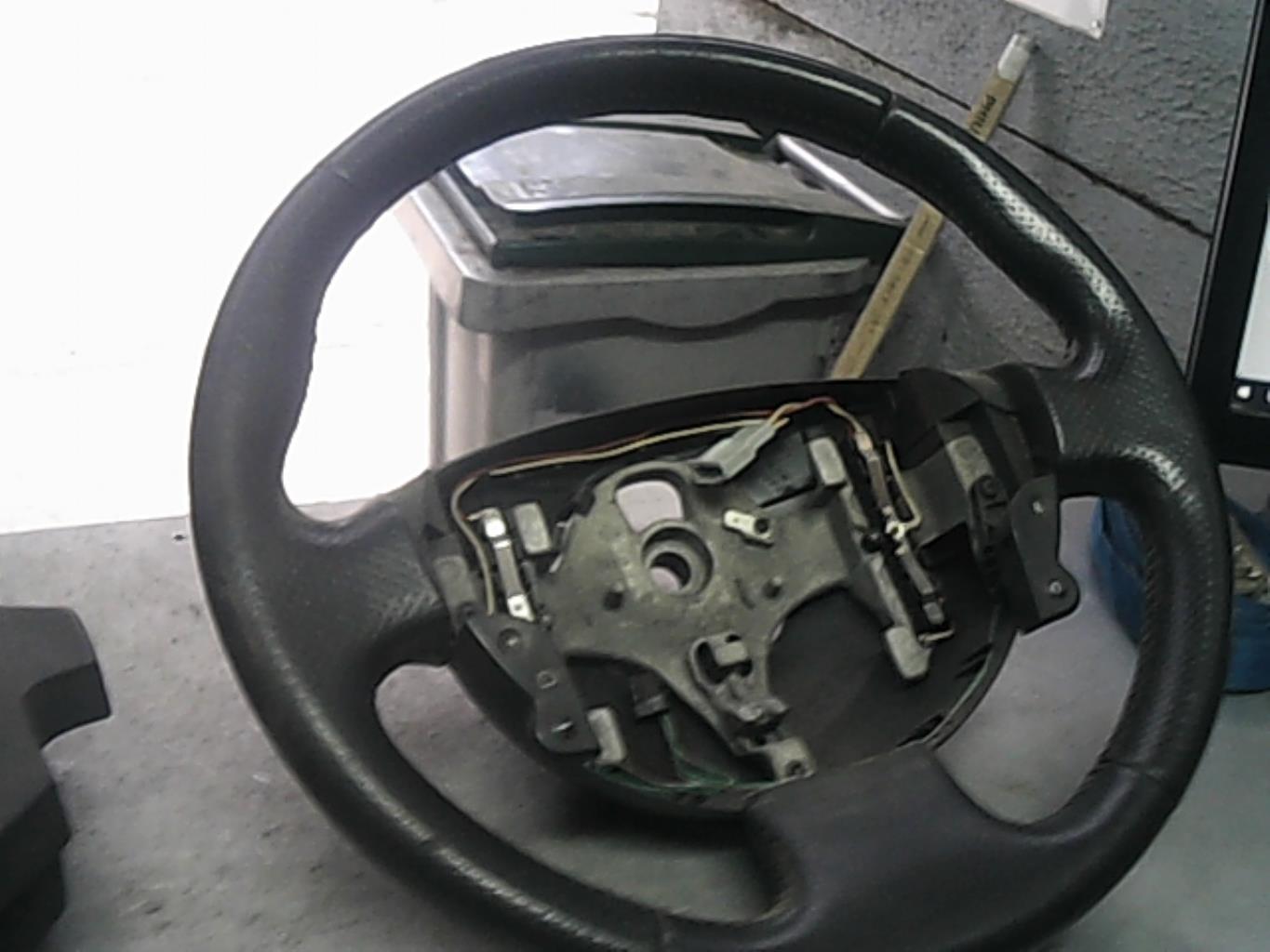 Volant RENAULT MEGANE 2 PHASE 1  - 1