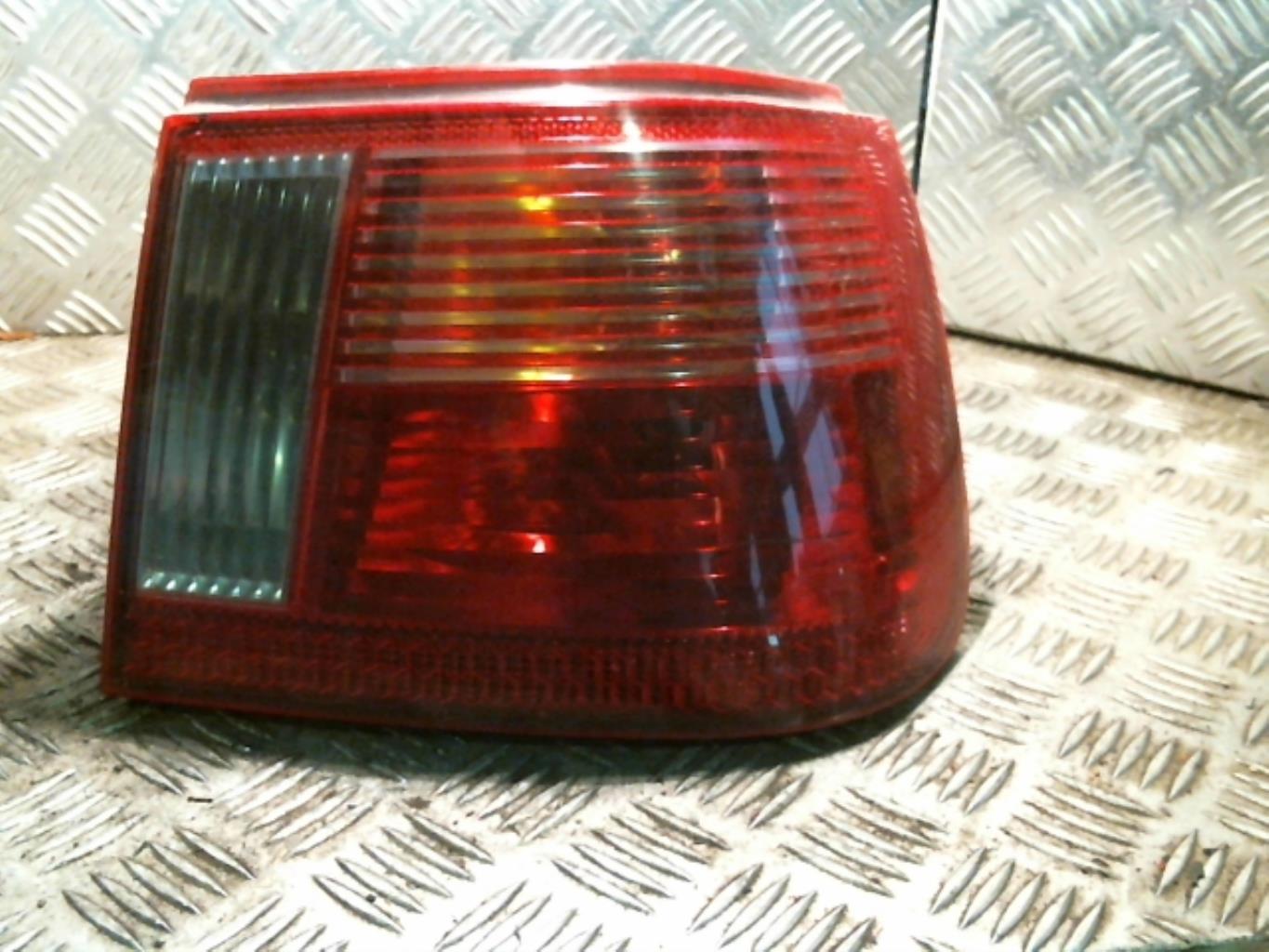 Fanale posteriore principale destro (luci) SEAT IBIZA 2 PHASE 3 Diésel - 1
