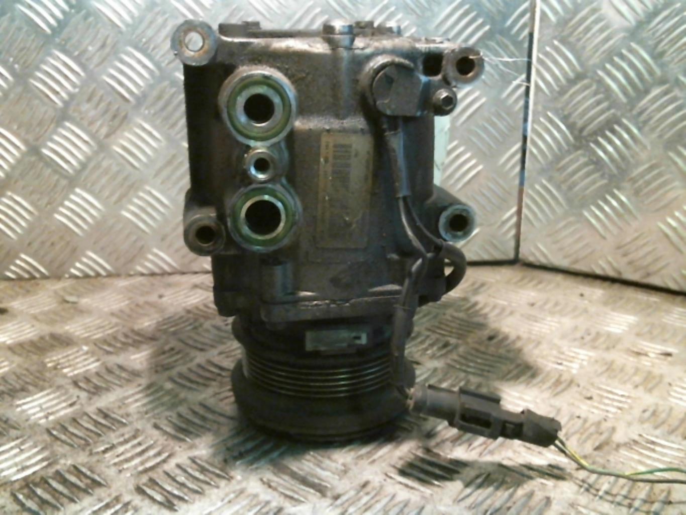 Compresseur clim FORD FOCUS 1 BREAK Diesel - 1