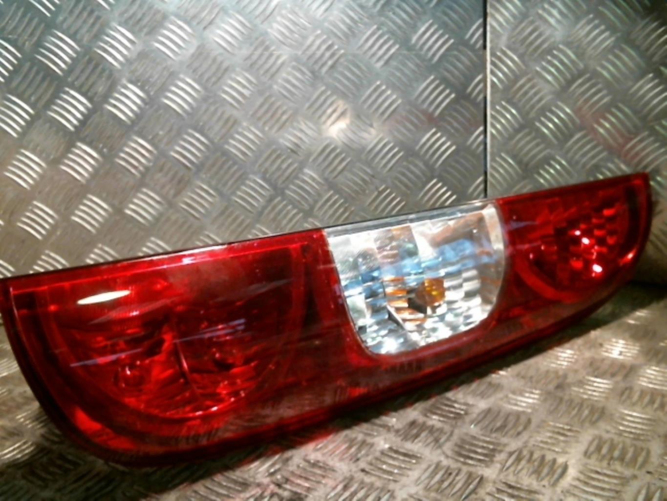 Fanale posteriore principale destro (luci) FIAT DOBLO 1 PHASE 1 Diésel - 1
