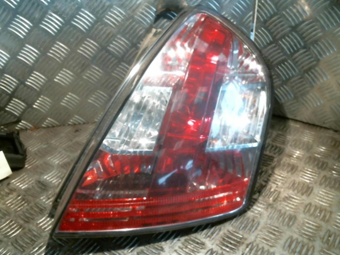 Fanale posteriore principale destro (luci) FIAT STILO Diésel - 1