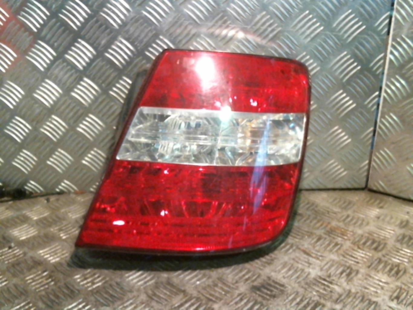 Fanale posteriore principale destro (luci) FIAT STILO Gasolina - 1
