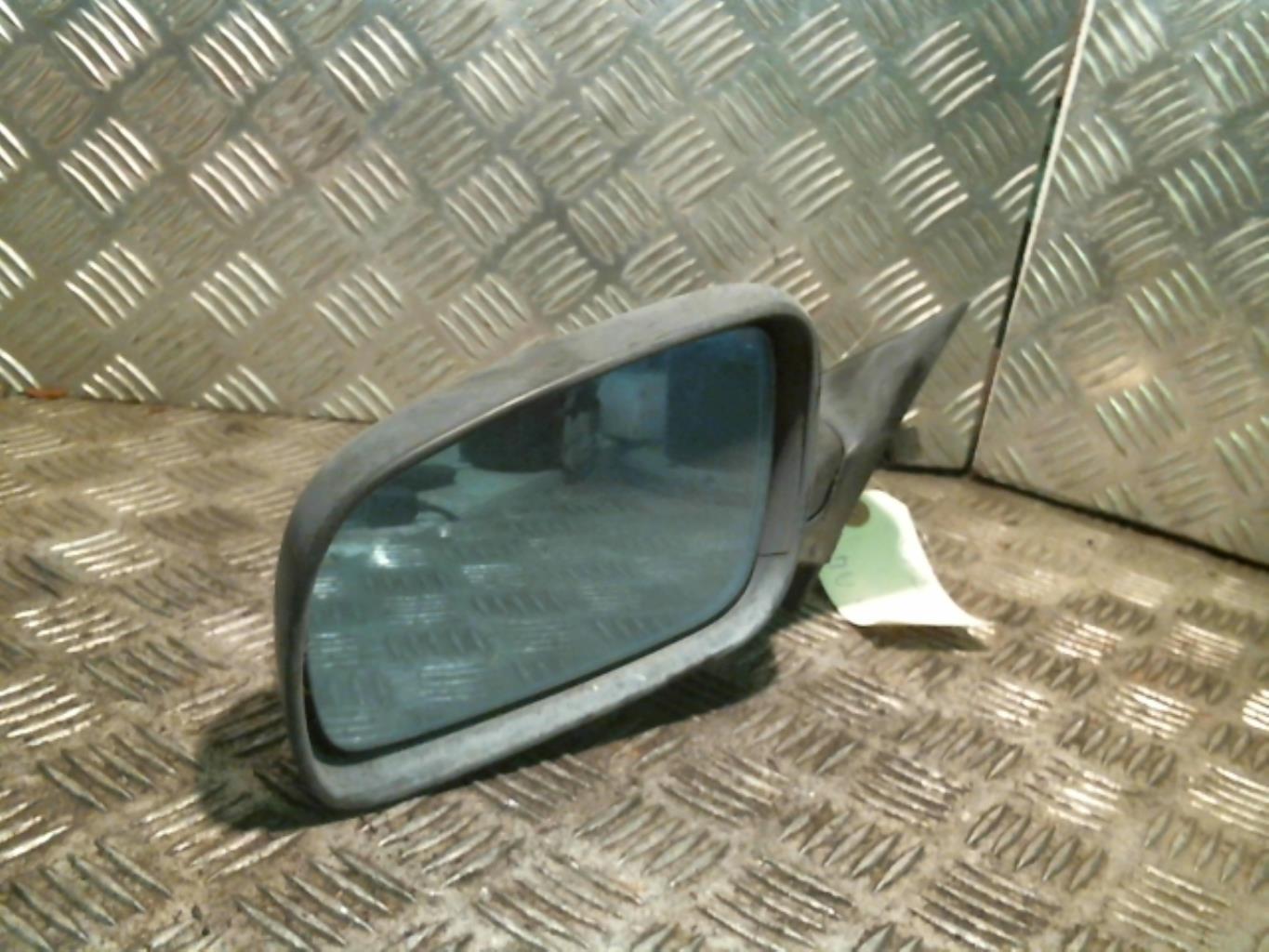 Retrovisor izquierdo AUDI A4 1 PHASE 1 Gasolina - 1