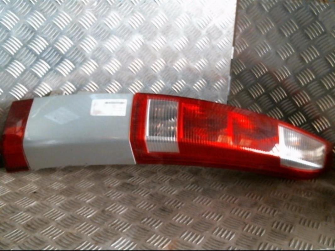 Fanale posteriore principale destro (luci) OPEL MERIVA A PHASE 1 Gasolina - 1