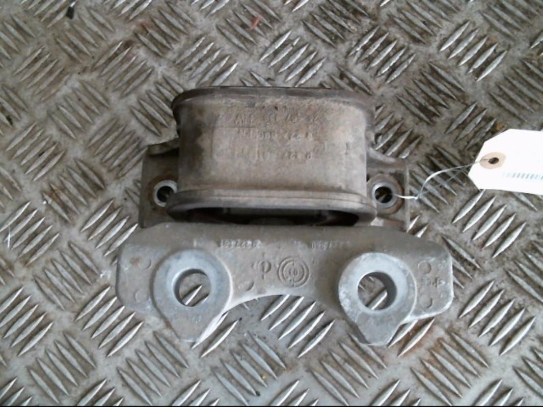 Support moteur OPEL MERIVA A PHASE 1 Essence - 1