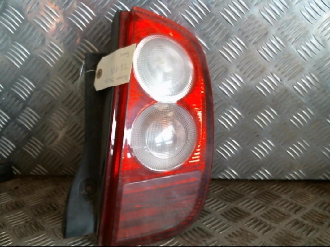 Fanale posteriore principale destro (luci) NISSAN MICRA 3 PHASE 1 Diésel - 1