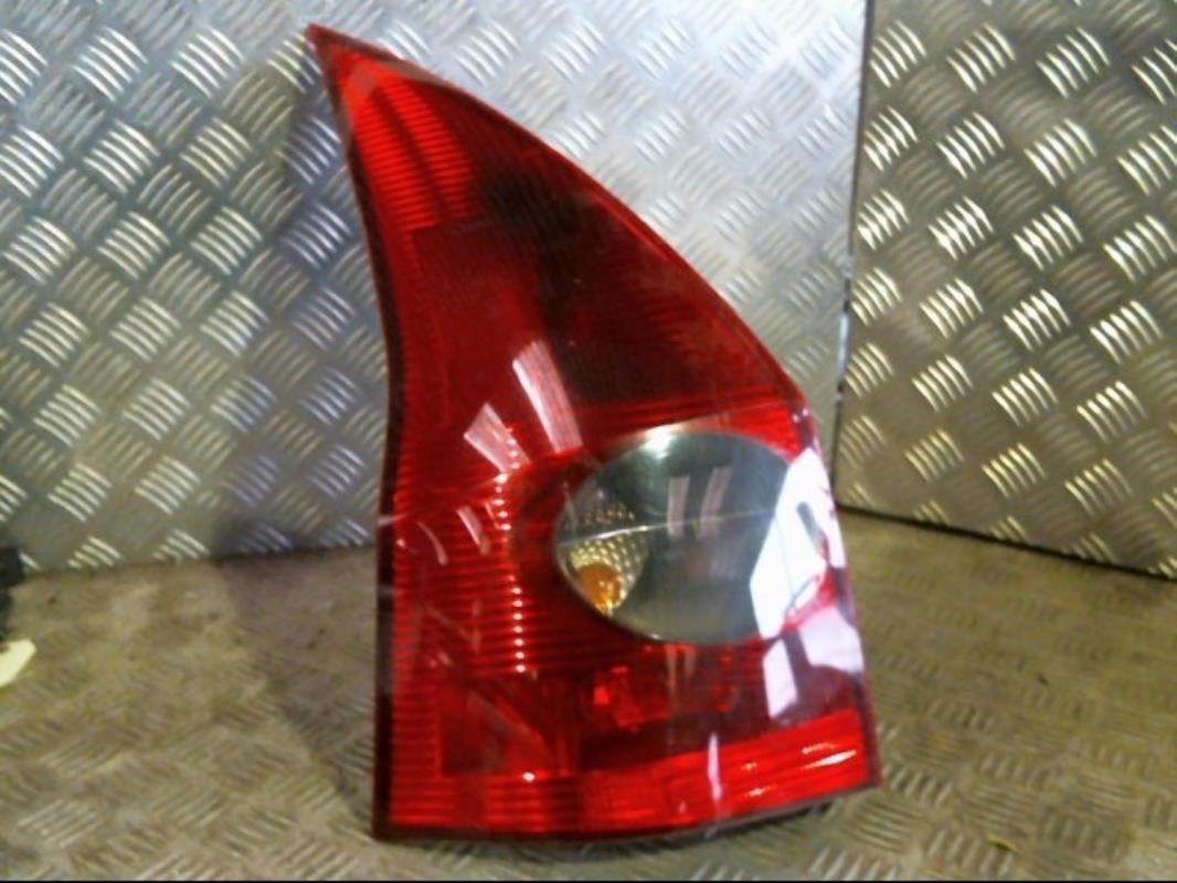 Fanale posteriore principale sinistro (luci) RENAULT MEGANE 2 PHASE 1 BREAK Diésel - 1