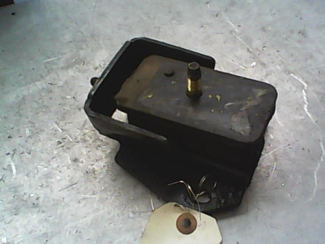 Supporto motore destro HYUNDAI GALLOPER Diésel - 1