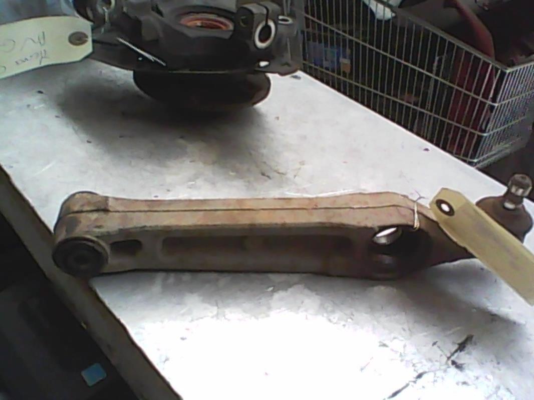 Triangle avant gauche SUZUKI IGNIS 2 Diesel - 1