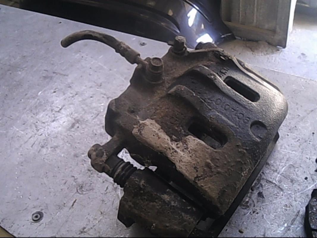 Pinza freni anteriore sinistra OPEL ANTARA PHASE 1 Diésel - 1