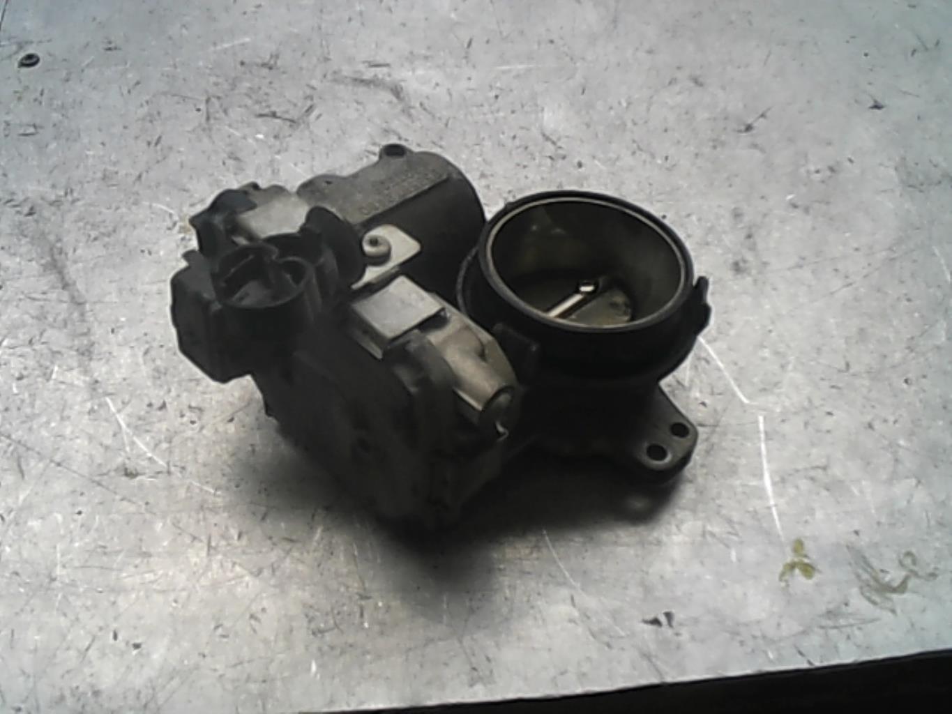 Boitier papillon PEUGEOT 206+ Essence - 1