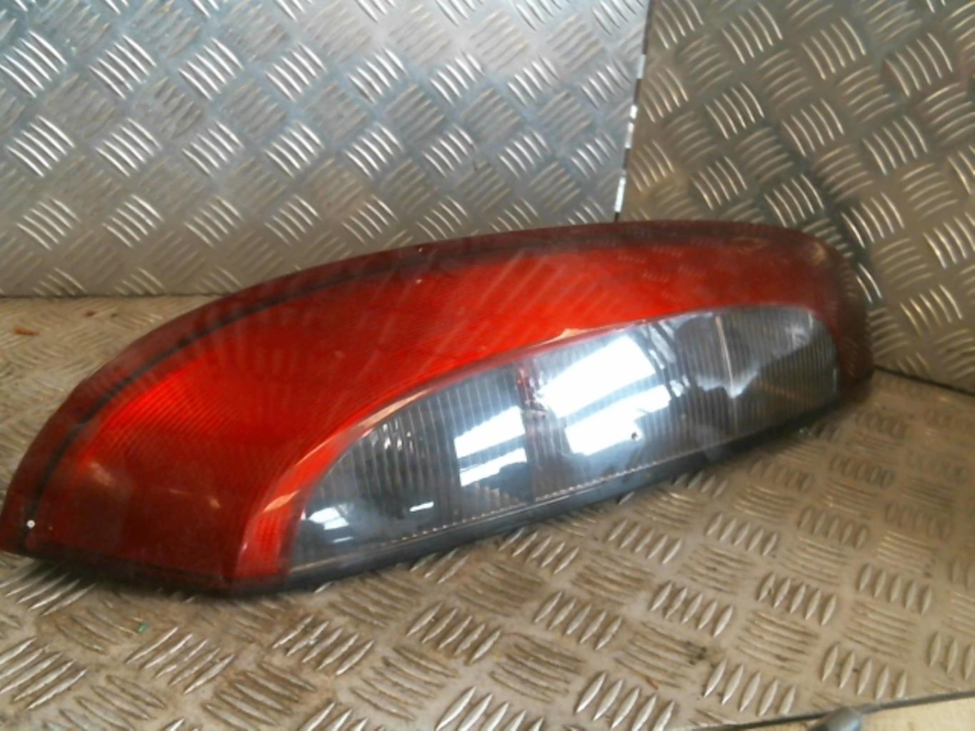 Fanale posteriore principale destro (luci) OPEL CORSA C PHASE 2 Diésel - 1