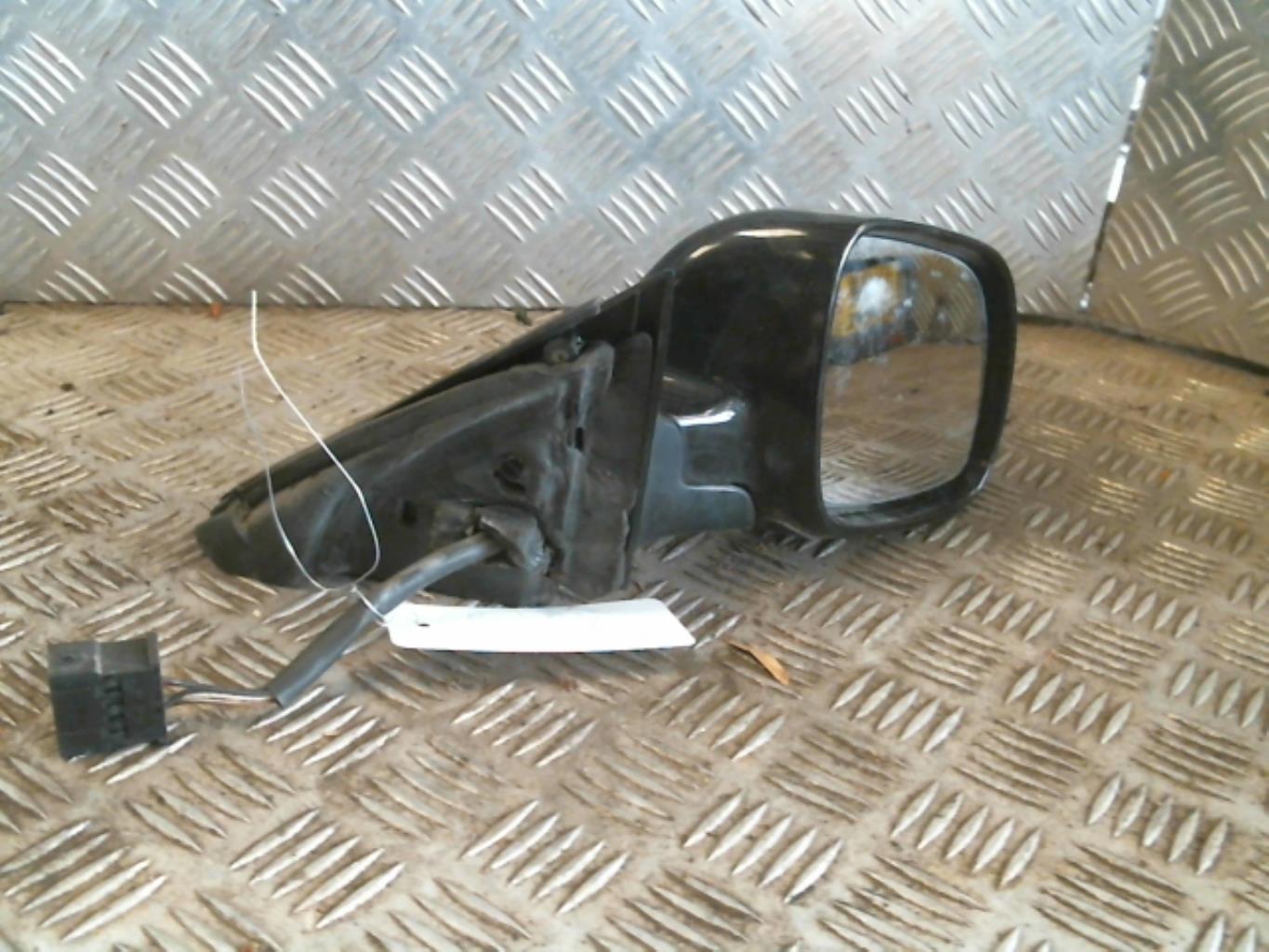 Retrovisor derecho AUDI A3 1 PHASE 1 Diésel - 1