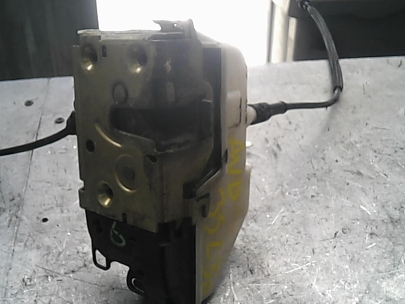 Chiusura centralizzata anteriore destra CITROEN C3 1 PHASE 1 Diésel - 1